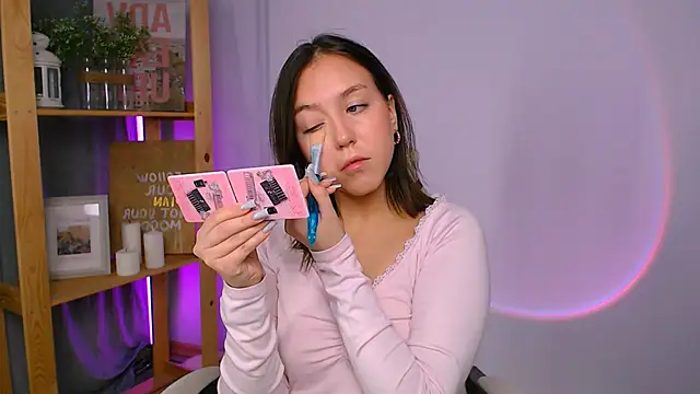 CindySparkl online show from November 29, 3:50 am