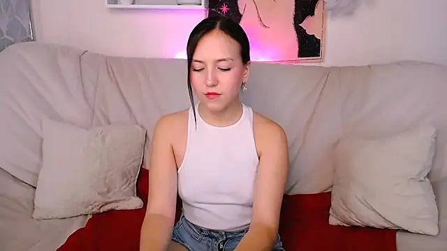 CindySparkl online show from September 11, 6:13 am