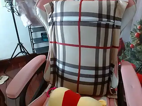 lolibaby online show from September 25, 6:19 am