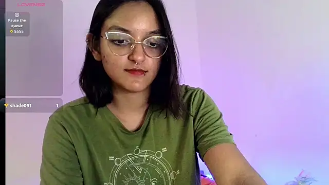 Ari 20  online show from December 19, 7:05 pm