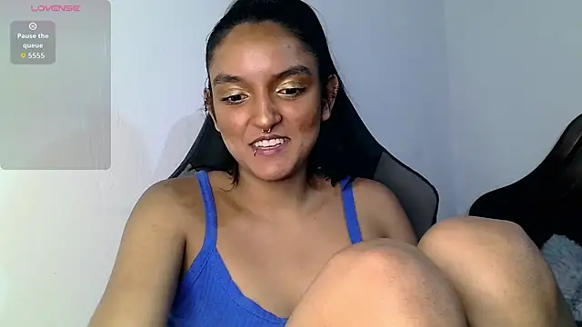 Ari 20  online show from October 6, 2:46 am