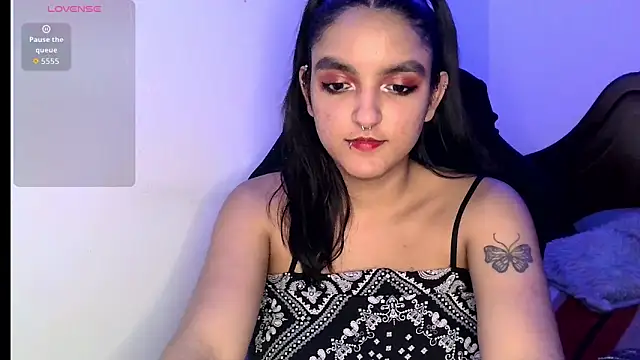 Ari 20  online show from November 5, 11:52 pm