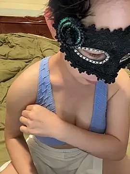 Snapshot of 34E-cocacola chatting on October 12, 2:29 pm 34E-cocacola online show from October 12, 2:29 pm