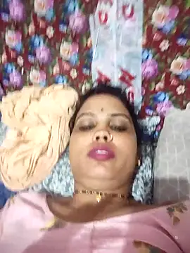 Snapshot of Cut_ragni chatting on March 25, 3:50 am Cut ragni online show from March 25, 3:50 am
