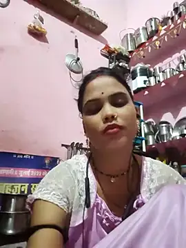 Snapshot of Cut_ragni chatting on October 13, 4:52 pm Cut ragni online show from October 13, 4:52 pm