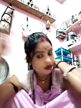 Snapshot of Cut_ragni chatting on November 8, 6:00 pm Cut ragni online show from November 8, 6:00 pm