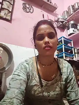 Snapshot of Cut_ragni chatting on October 21, 4:17 pm Cut ragni online show from October 21, 4:17 pm