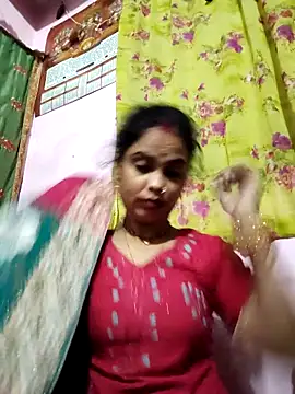 Snapshot of Cut_ragni chatting on November 15, 12:14 am Cut ragni online show from November 15, 12:14 am