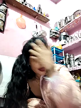 Snapshot of Cut_ragni chatting on November 13, 5:06 pm Cut ragni online show from November 13, 5:06 pm