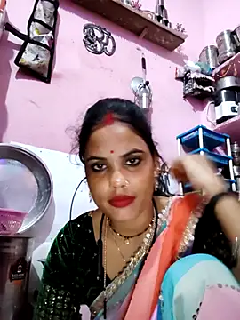 Snapshot of Cut_ragni chatting on October 22, 4:39 pm Cut ragni online show from October 22, 4:39 pm
