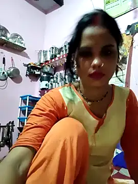 Snapshot of Cut_ragni chatting on October 2, 10:51 am Cut ragni online show from October 2, 10:51 am