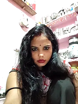 Snapshot of Cut_ragni chatting on November 17, 10:47 pm Cut ragni online show from November 17, 10:47 pm