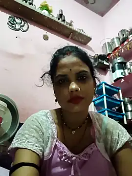 Snapshot of Cut_ragni chatting on October 3, 5:47 pm Cut ragni online show from October 3, 5:47 pm