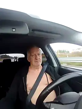 Snapshot of Solek56 chatting on November 5, 7:55 am Solek56 online show from November 5, 7:55 am