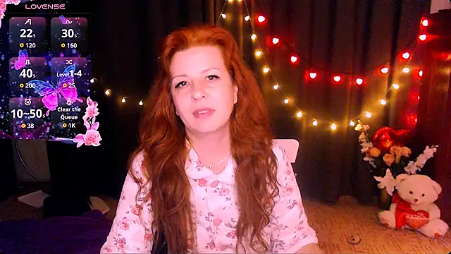 Snapshot of Crystal2207 chatting on October 24, 12:42 am Crystal2207 online show from October 24, 12:42 am