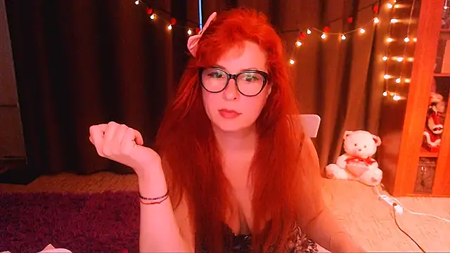 Crystal2207 online show from June 16, 1:16 am