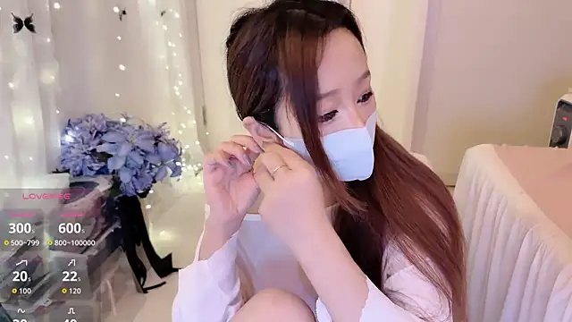 charlotte520 online show from March 11, 11:54 pm