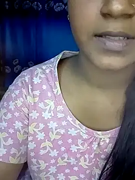 Snapshot of Soniya549 chatting on October 17, 9:34 am Soniya549 online show from October 17, 9:34 am