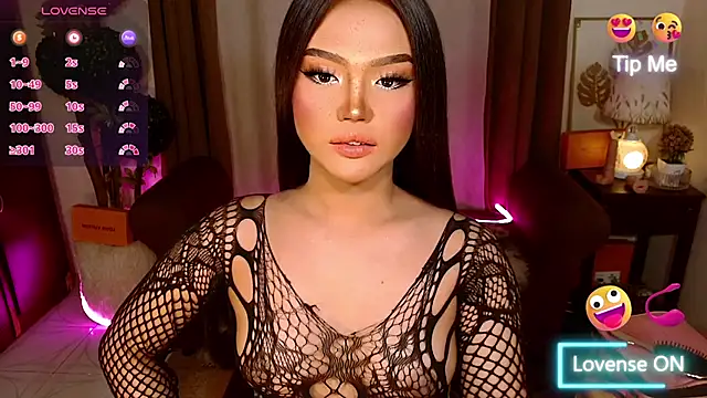  MaxcineMalkova  online show from December 4, 1:21 pm