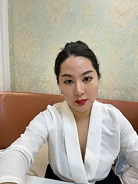 Snapshot of Candice888 chatting on November 17, 10:08 am Candice888 online show from November 17, 10:08 am