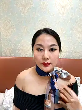 Snapshot of Candice888 chatting on November 2, 12:21 pm Candice888 online show from November 2, 12:21 pm