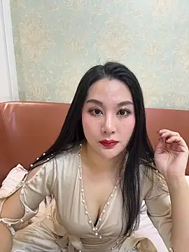 Snapshot of Candice888 chatting on February 5, 12:23 pm Candice888 online show from February 5, 12:23 pm