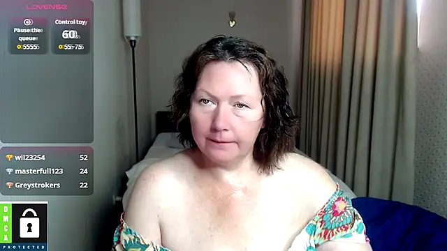 Snapshot of milf_hornys chatting on September 15, 5:08 am milf hornys online show from September 15, 5:08 am
