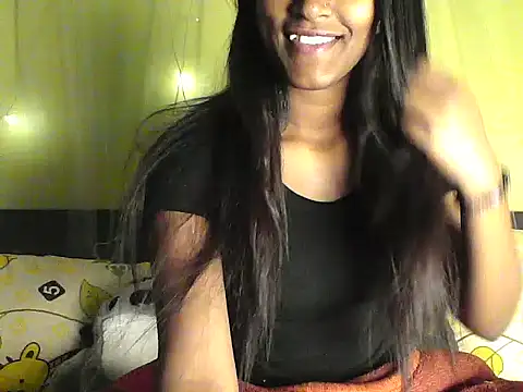 Snapshot of mickle_james chatting on November 30, 6:19 pm mickle james online show from November 30, 6:19 pm