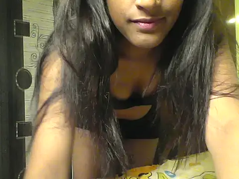 Snapshot of mickle_james chatting on December 4, 7:02 pm mickle james online show from December 4, 7:02 pm