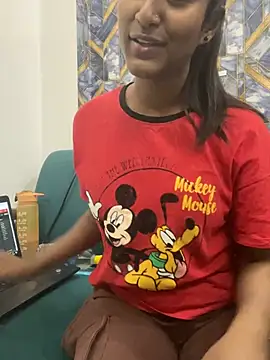 mickle james online show from March 27, 1:36 am
