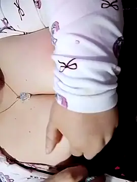 Hnonasix89 online show from March 26, 5:06 am