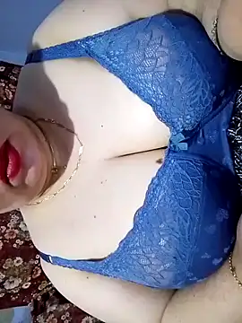 Hnonasix89 online show from April 11, 8:34 pm