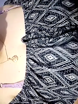 Hnonasix89 online show from March 4, 8:11 am