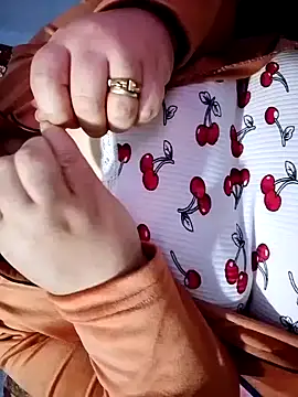 Hnonasix89 online show from March 9, 6:00 pm