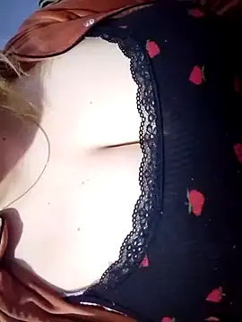 Hnonasix89 online show from March 18, 9:26 pm