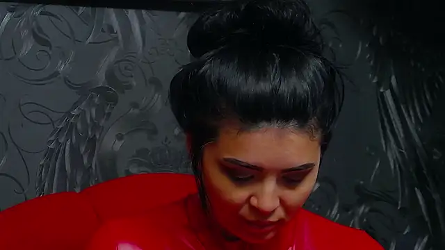 DevashaQueenX online show from April 15, 6:41 am