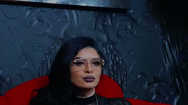 DevashaQueenX online show from April 16, 7:42 am