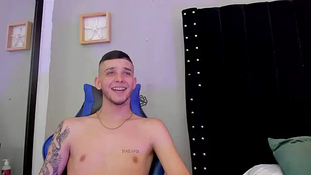 Mathewboy1 online show from January 10, 6:47 pm