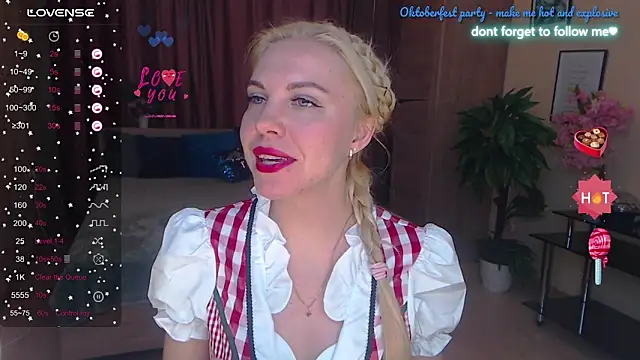 Snapshot of LiSinDoll chatting on September 29, 4:30 am LiSinDoll online show from September 29, 4:30 am
