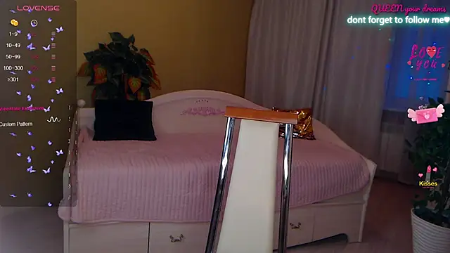 LiSinDoll online show from March 5, 1:35 am