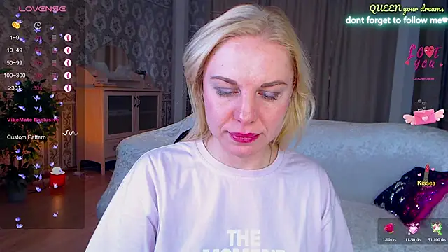 LiSinDoll online show from April 10, 1:45 am