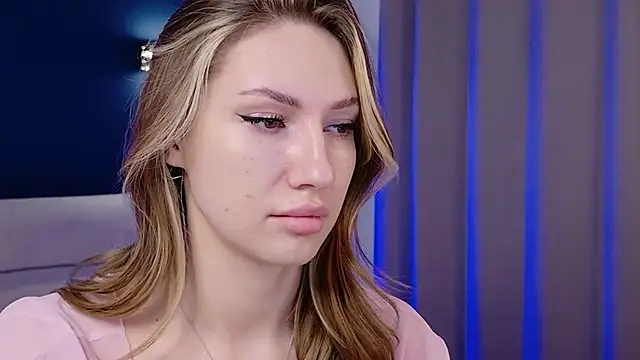 MariGven online show from November 10, 1:38 pm