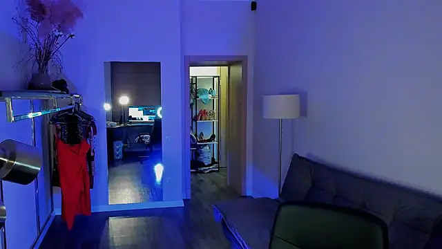 MariGven online show from March 4, 1:41 pm