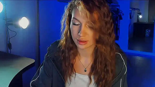 MariGven online show from March 19, 4:07 pm