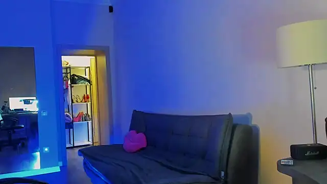 MariGven online show from March 24, 4:18 pm