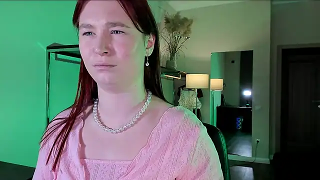 Snapshot of Meri_Cutte chatting on December 2, 1:46 pm Meri Cutte online show from December 2, 1:46 pm