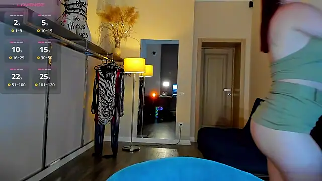 Snapshot of Meri_Cutte chatting on September 23, 12:45 pm Meri Cutte online show from September 23, 12:45 pm