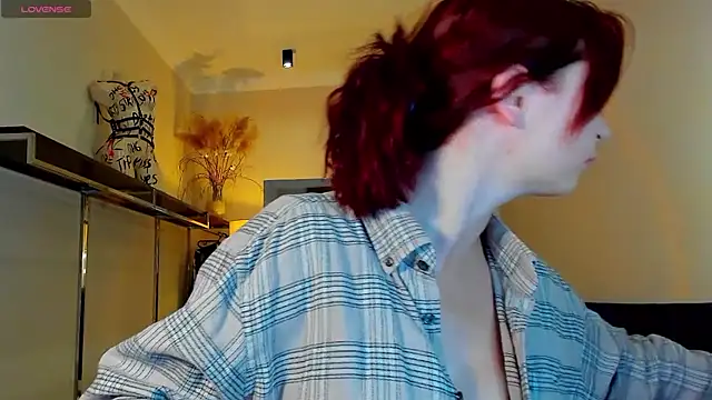 Snapshot of Meri_Cutte chatting on September 19, 12:42 pm Meri Cutte online show from September 19, 12:42 pm