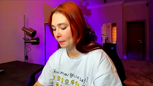 Snapshot of Meri_Cutte chatting on March 21, 6:36 am Meri Cutte online show from March 21, 6:36 am