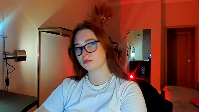 Snapshot of Meri_Cutte chatting on March 18, 1:46 pm Meri Cutte online show from March 18, 1:46 pm